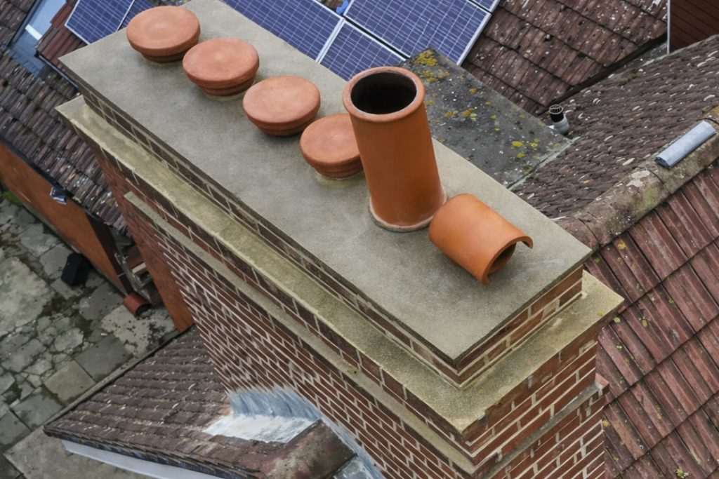 rebuilt chimney flaunching new chimney pots