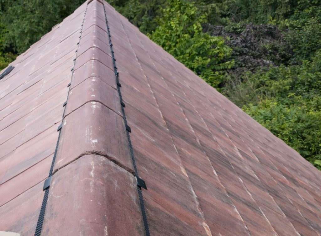 dry ridge system roofing installation